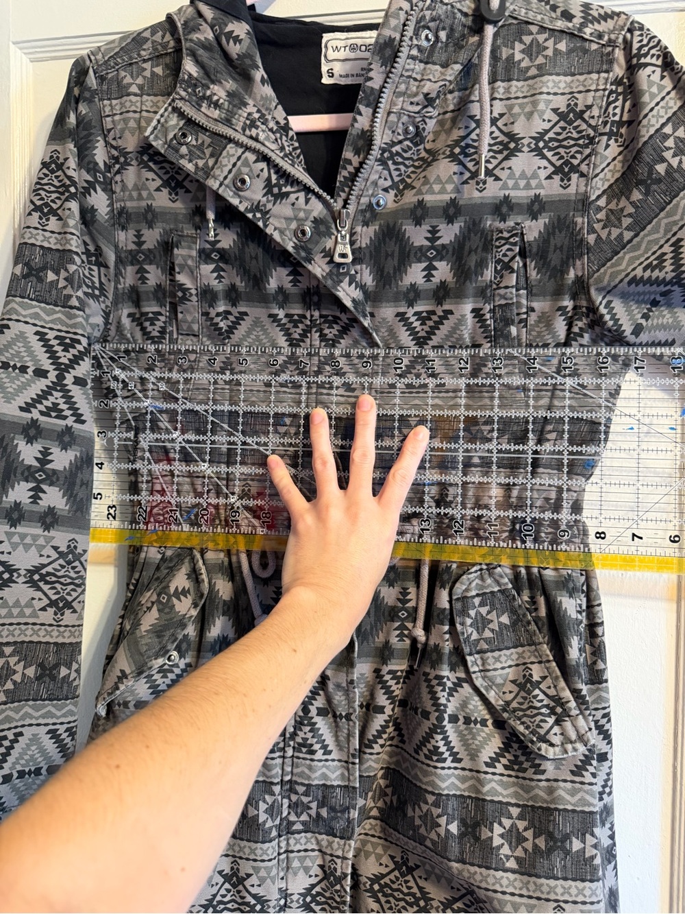 Geometric Print Hooded Drawstring Jacket - Picture 6 of 10